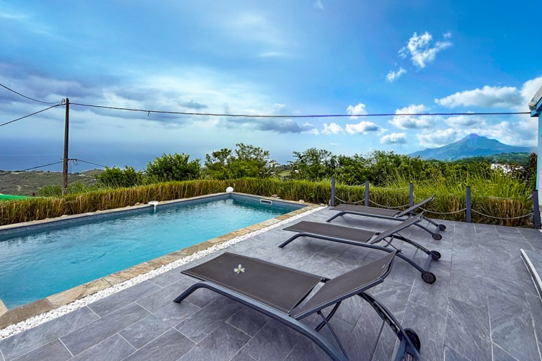 Location petite maison le carbet Martinique