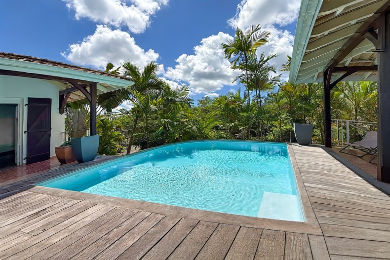 Location villa martinique avec piscine les trois ilets le patio