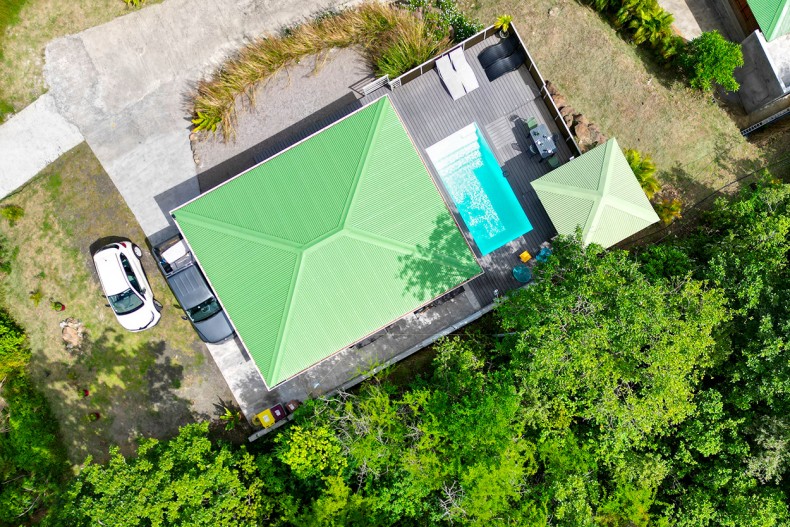 Maison le françois location martinique piscine vue mer