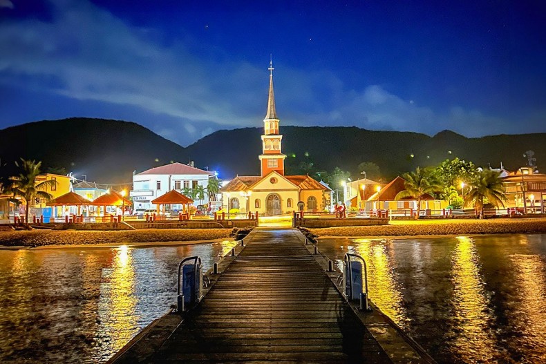 Ponton Anse Arlet nuit