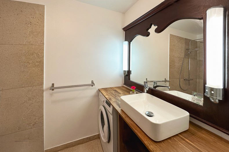 Salle d'eau Pierre et vacances 7