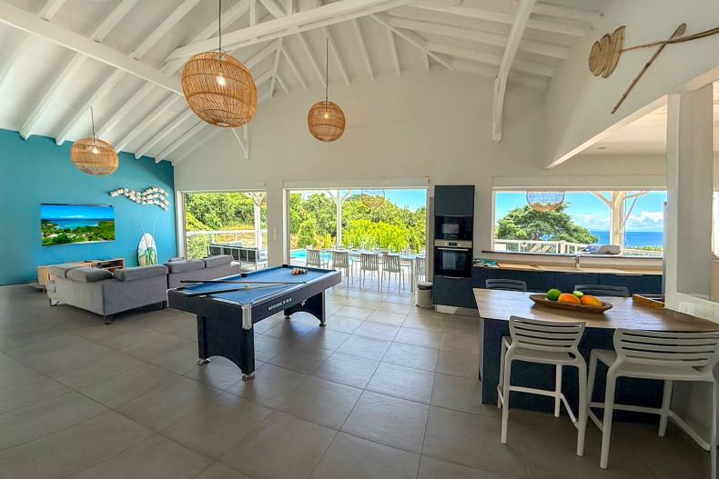grand salon location Villa-Martinique Diamant 13 pers