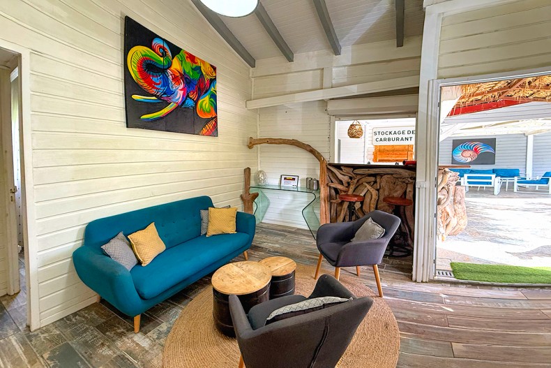 Bungalow de charme Martinique le françois piscine