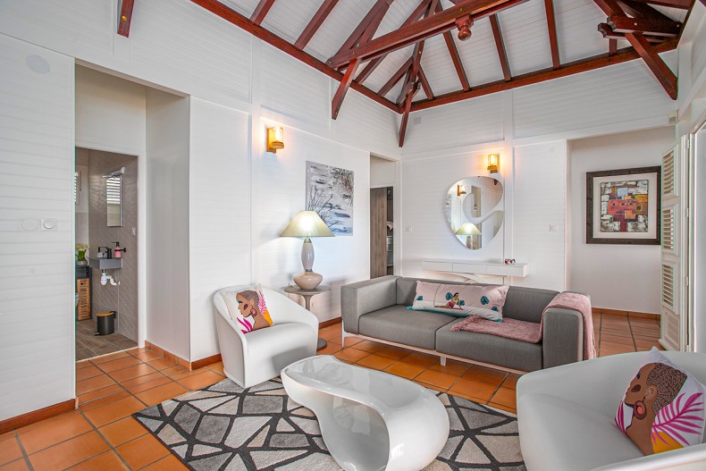 salle  Location villa de luxe la CREOLE Martinique Trois Ilets piscine