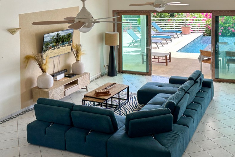 Belle villa de luxe Martinique tv