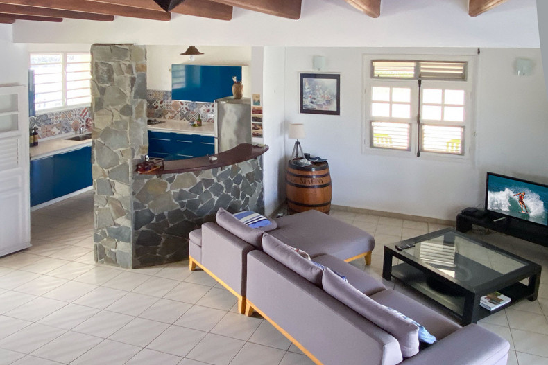 villa sable blanc en famille martinique le robert salon cuisine