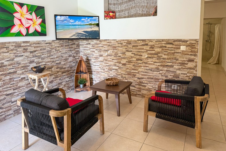 Location T2 le NID petite Anse d-arlet salon