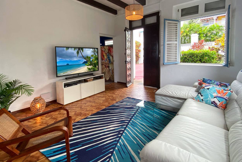 Location villa bord de mer la Caraibe diamant TV