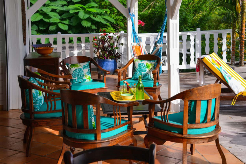 Le salon sur la terrasse
