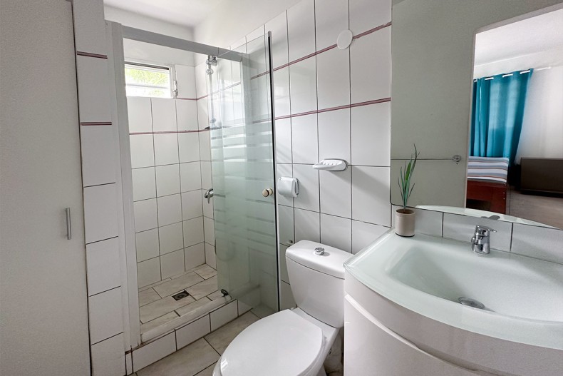 Salle d'eau chambre 4