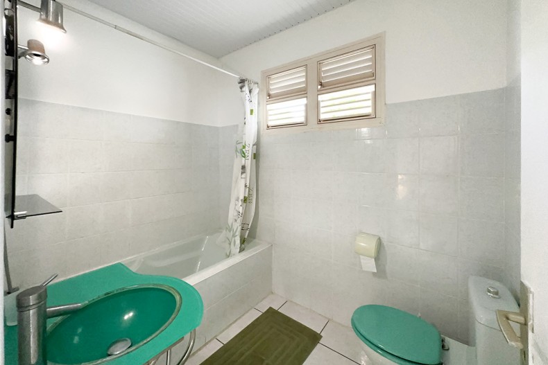 La salle de bain dans la chambre parentale