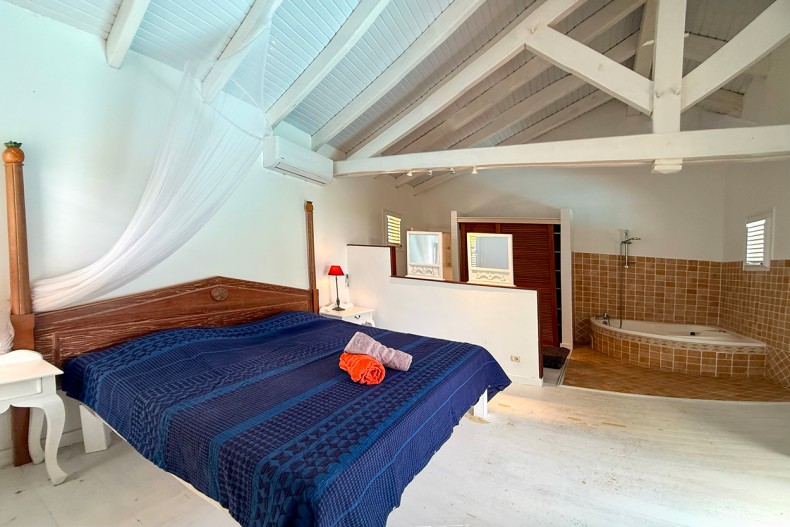 La suite un lit de 180 clim