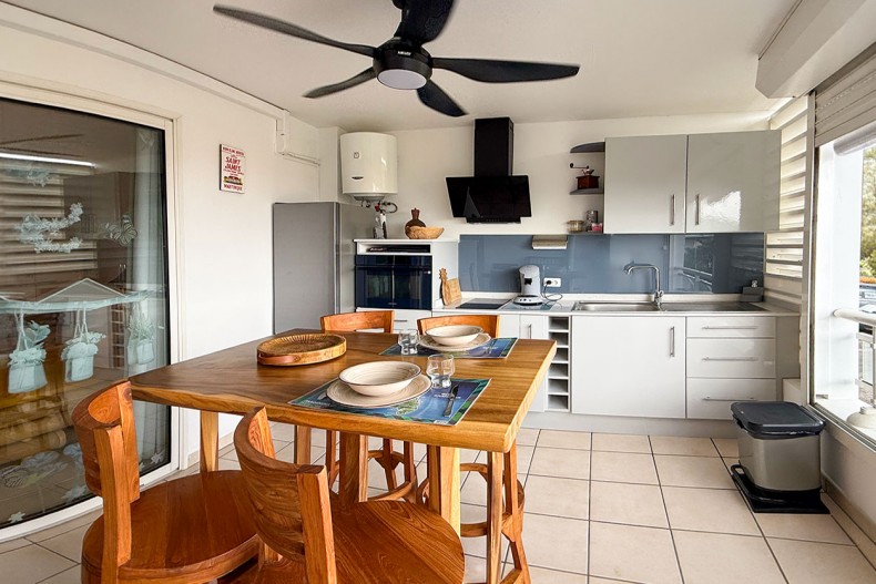 cuisine Location appartement  trois ilets Anse Mitan