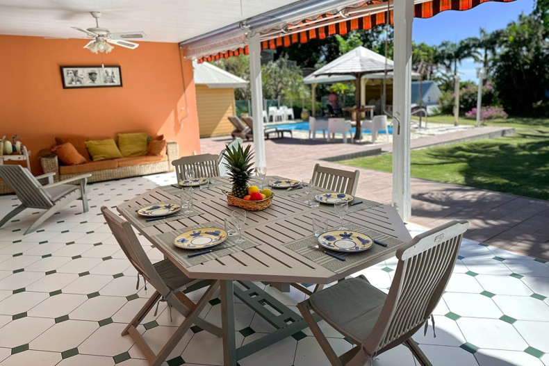 Terrasse sam Cap Est Mandarine coco