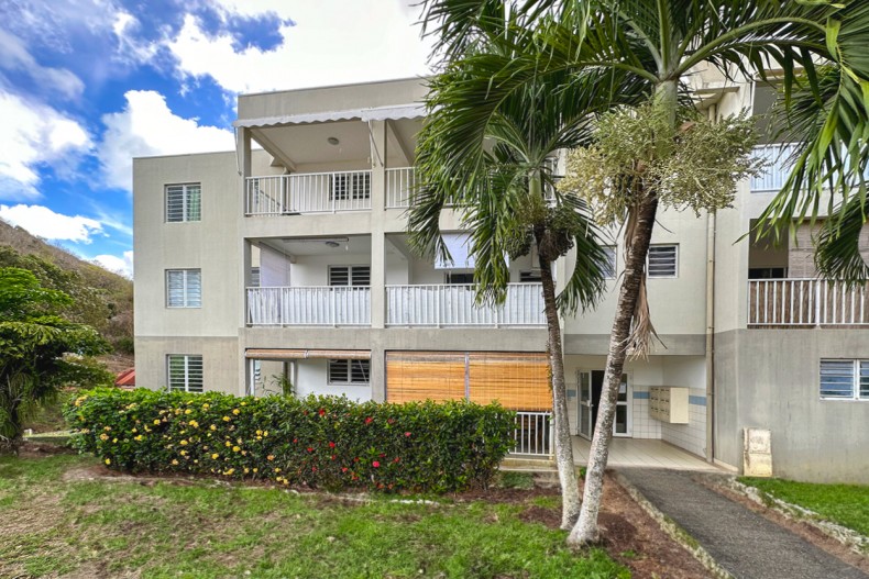 Location Martinique F2 anse à l'Ane Ti Kai nou trois ilets