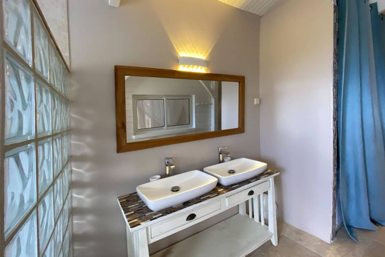 Vasques ti Turquoise