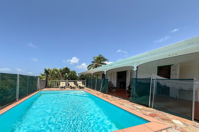 La Villa Nymphea La Terrasse coin relax, bercée par les alizés