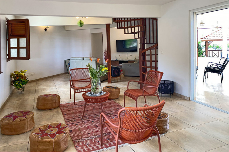 Location villa Sainte Luce pont café