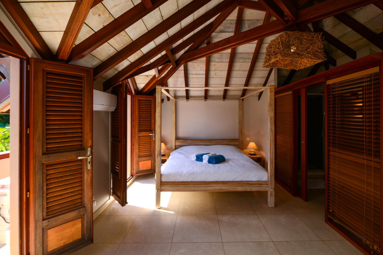 La suite à l'étage Villa Lagoon