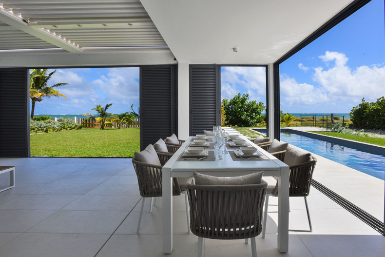 Villa de luxe et Standing Martinique salle à manger