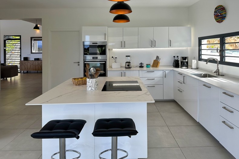 villa MODERNE prestige Martinique cuisine
