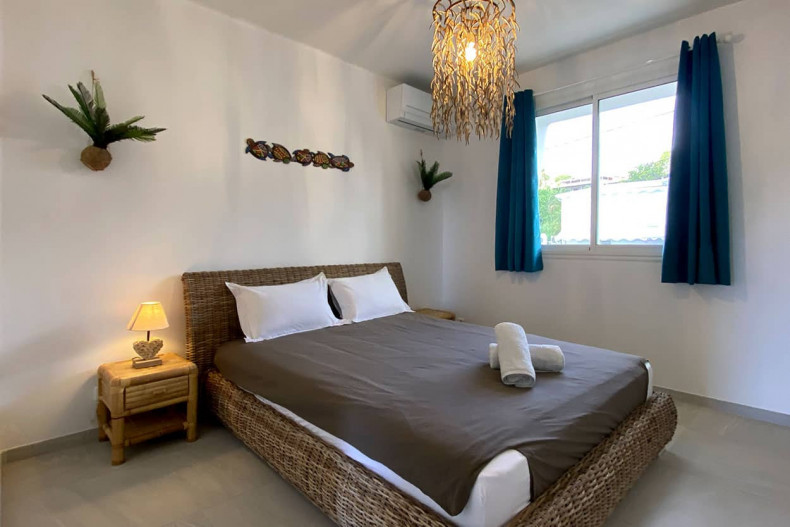 Chambre 4 climatisée lit 160 vue mer étage