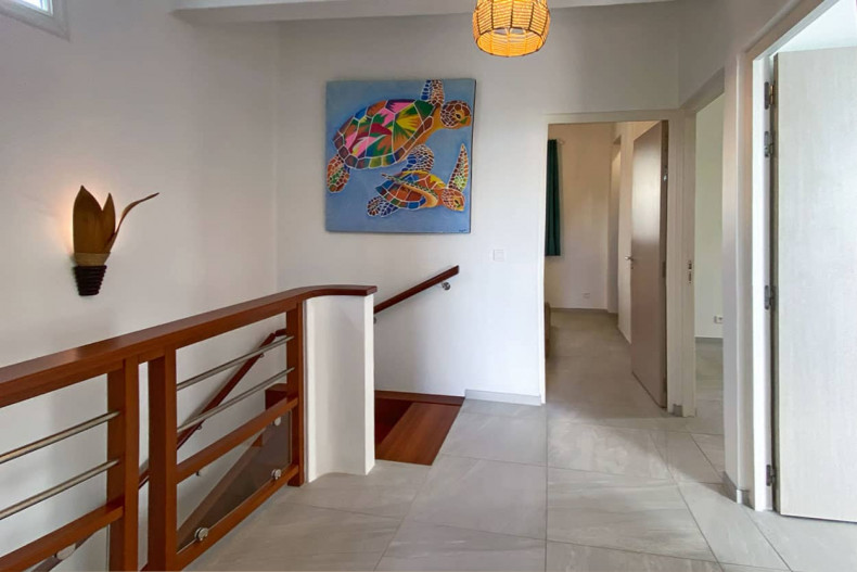 villa-le-bonheur-le-Diamant escalier