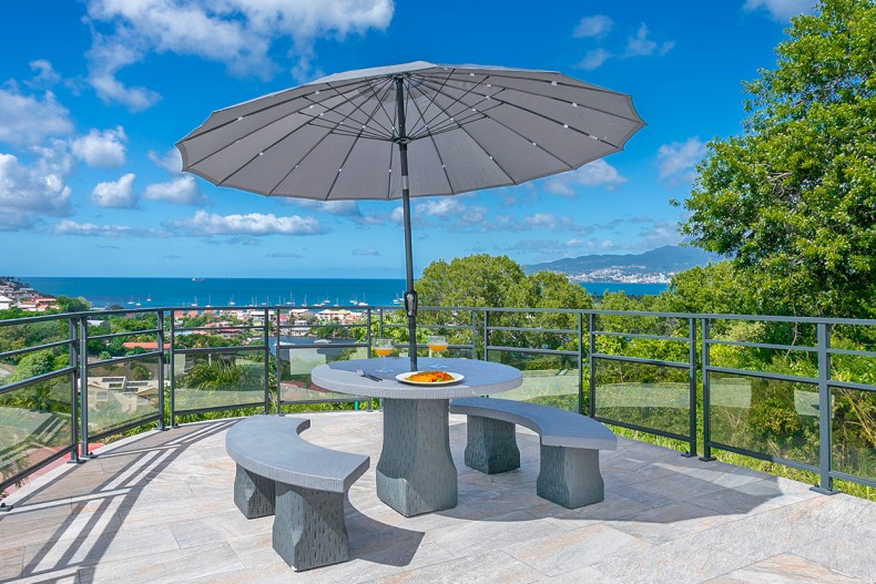 Location villa de luxe la CREOLE Martinique Trois Ilets piscine