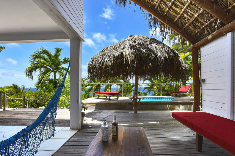 salon vue turquoise Parasol