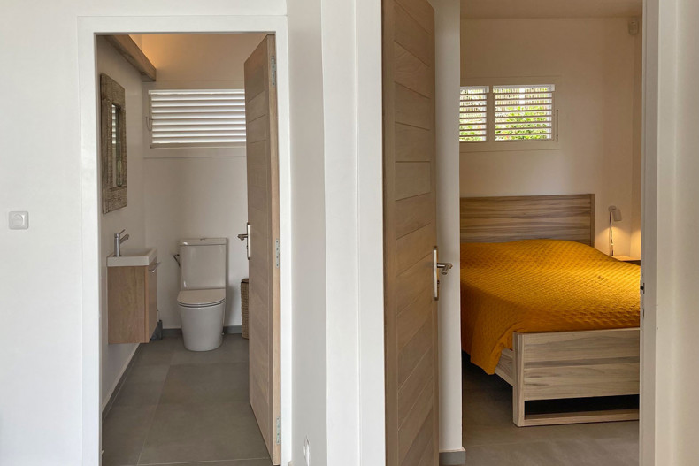 Location villa piscine bord de mer Martinique