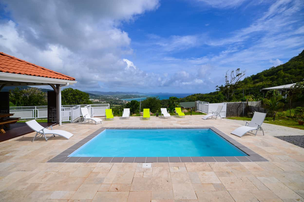 Papaye Diamant villa location luxe Martinique vue mer piscine campagne - Superbe situation sur les hauteurs du Diamant