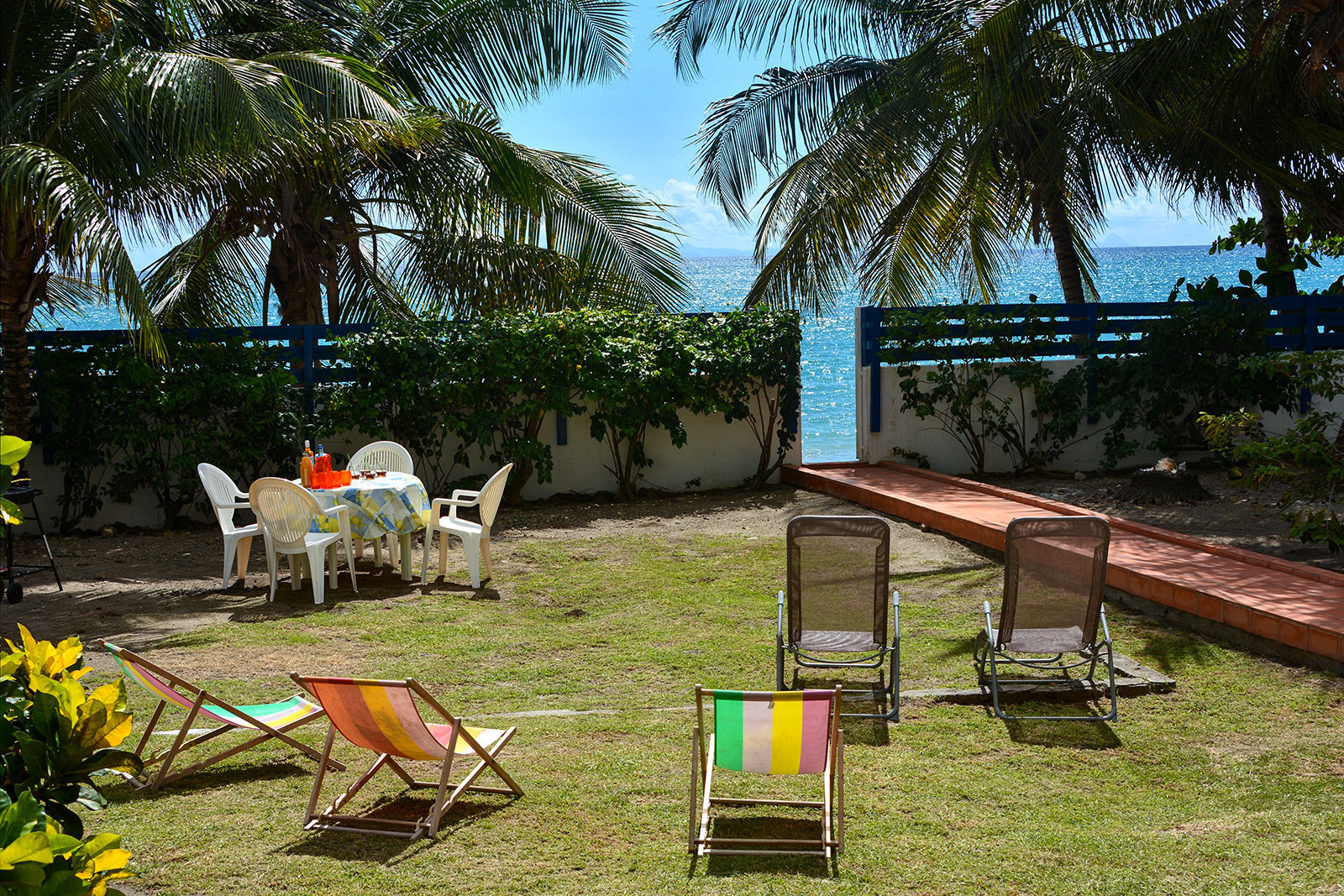 La Bas De L'autre Cote De L'eau Avis Sable de Mer - location de vacances - Martinique - Le diamant