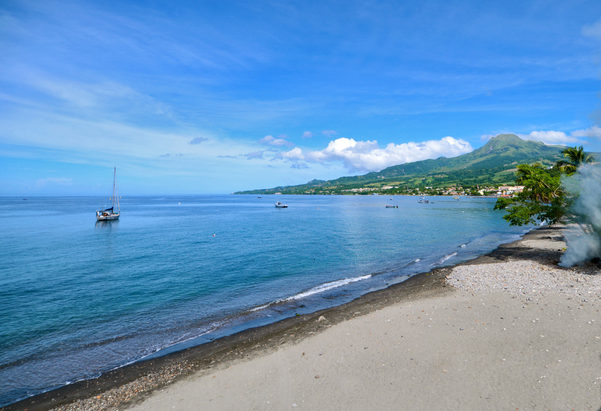 Saint-Pierre - Saint Pierre et la montagne Pelée