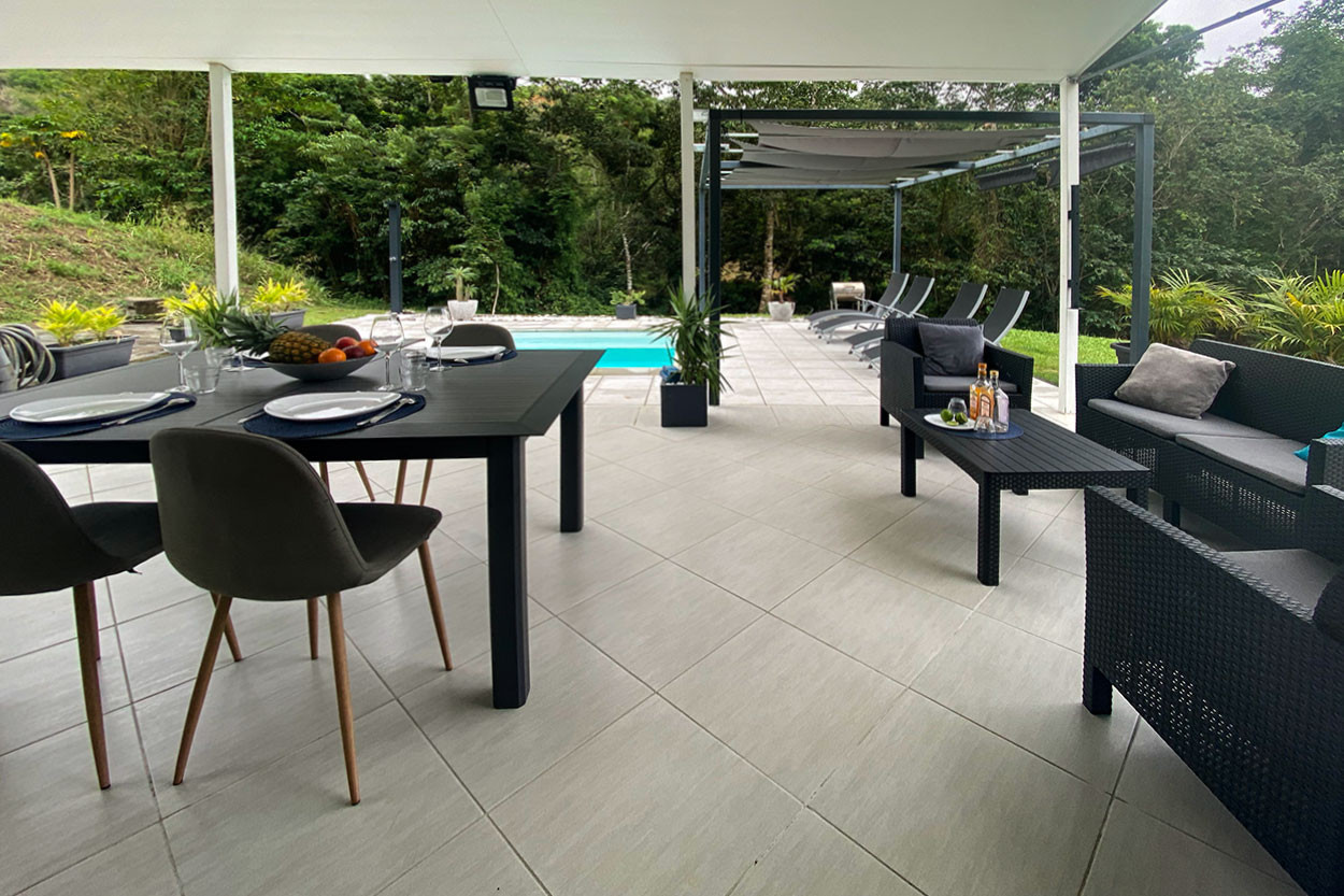 PETITE RIVIERE location villa piscine dans le sud de la Martinique