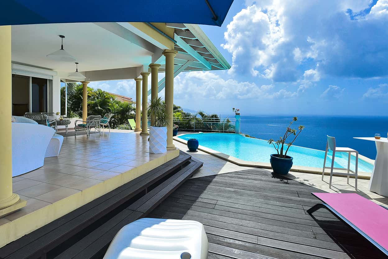 Villa VUE CARAIBES location Martinique Case Pilote piscine vue mer - Belle villa vue extraordinaire sur la mer Caraïbes