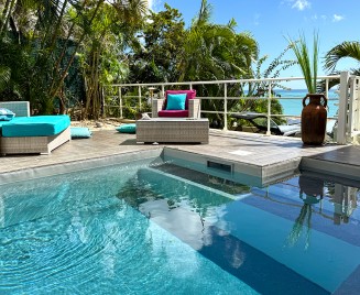 belle location avec piscine le Daimant