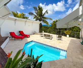 Ti Turquoise bungalow tartane