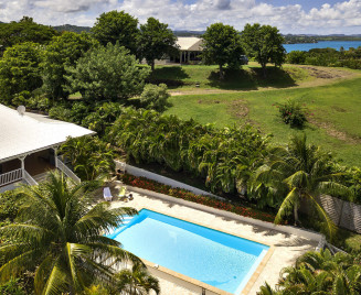 Grande-fleur-location-villa-le-cap-est-martinique-.jpg