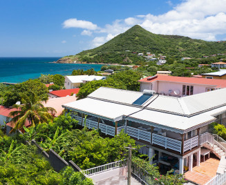 Location haut de villa petite Anse Martinique
