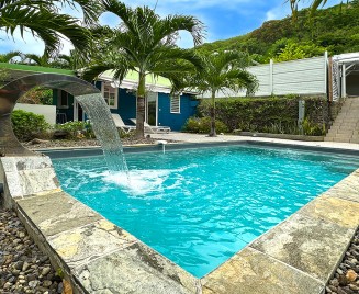 Piscine Bungalow Lodge de case pilote