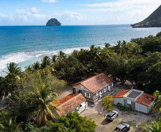Location villa sur la plage du diamant Macatas