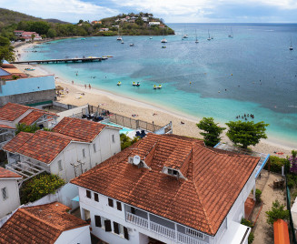 Location Haut de villa sur la plage Trois ilets