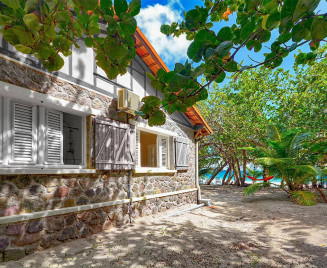 villa sur la plage du diamant macatas