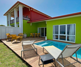 villa sur le bord de mer martinique