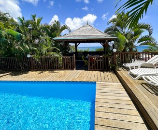 Location vacances piscine tartane petit brésil martinique