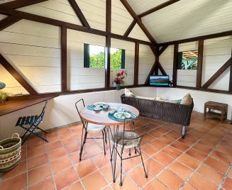 Location Maiosn Saint-Pierre Martinique TV