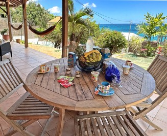 Villa terre du Diamant vue table