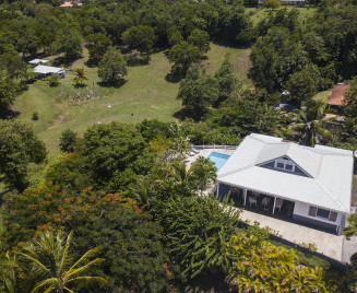 Villa luxe Martinique Le françois haut de Myo