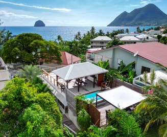 Maison piscine sur le toit du Diamant