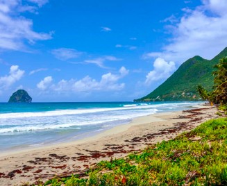 La plage rocher du diamant